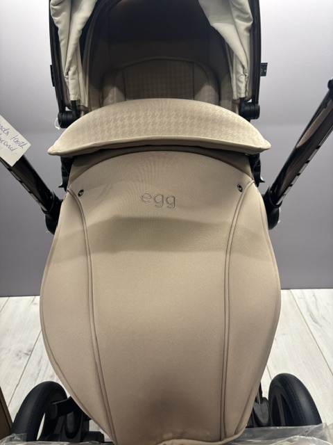 egg3® Stroller in Houndstooth Almond - Special Edition Floor Model - Last once Clearance Bundle Price €999 - Image 17