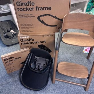 Bugaboo Giraffe Highchair Warm Wood/Grey Highchair Baby Set + Rocker in Polar white - all for only €159.00 - Ex Display