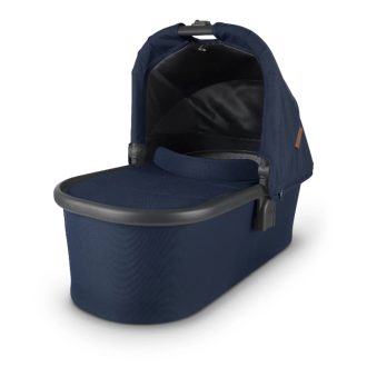 Uppababy carrycot V2 - Noa Only €169
