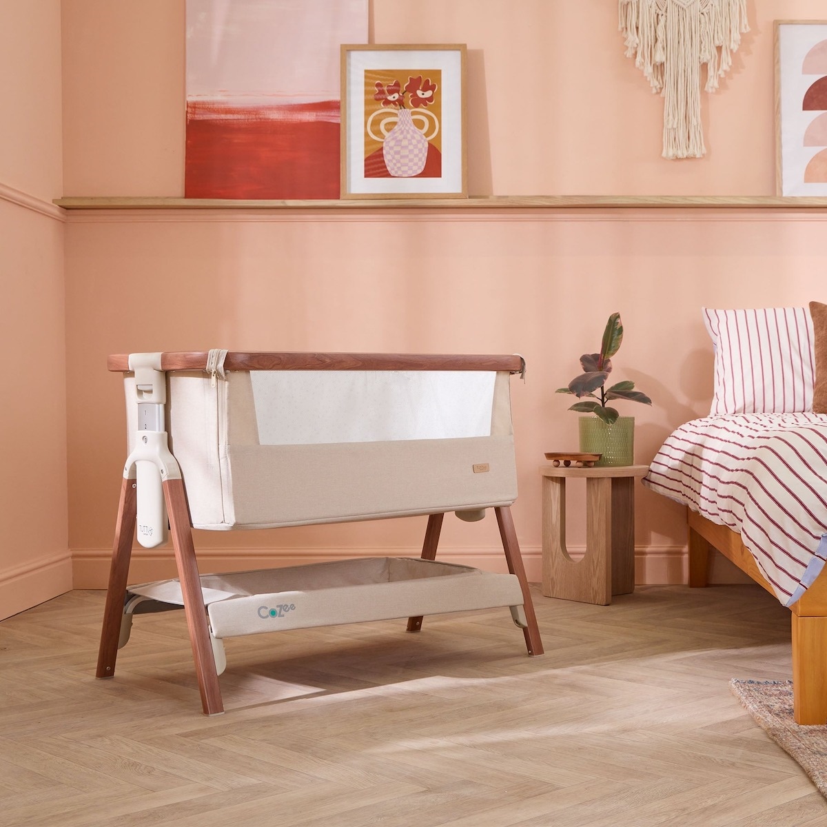 Tutti Bambini CoZee Bedside Crib- Scandinavian Walnut & Ecru - Image 9