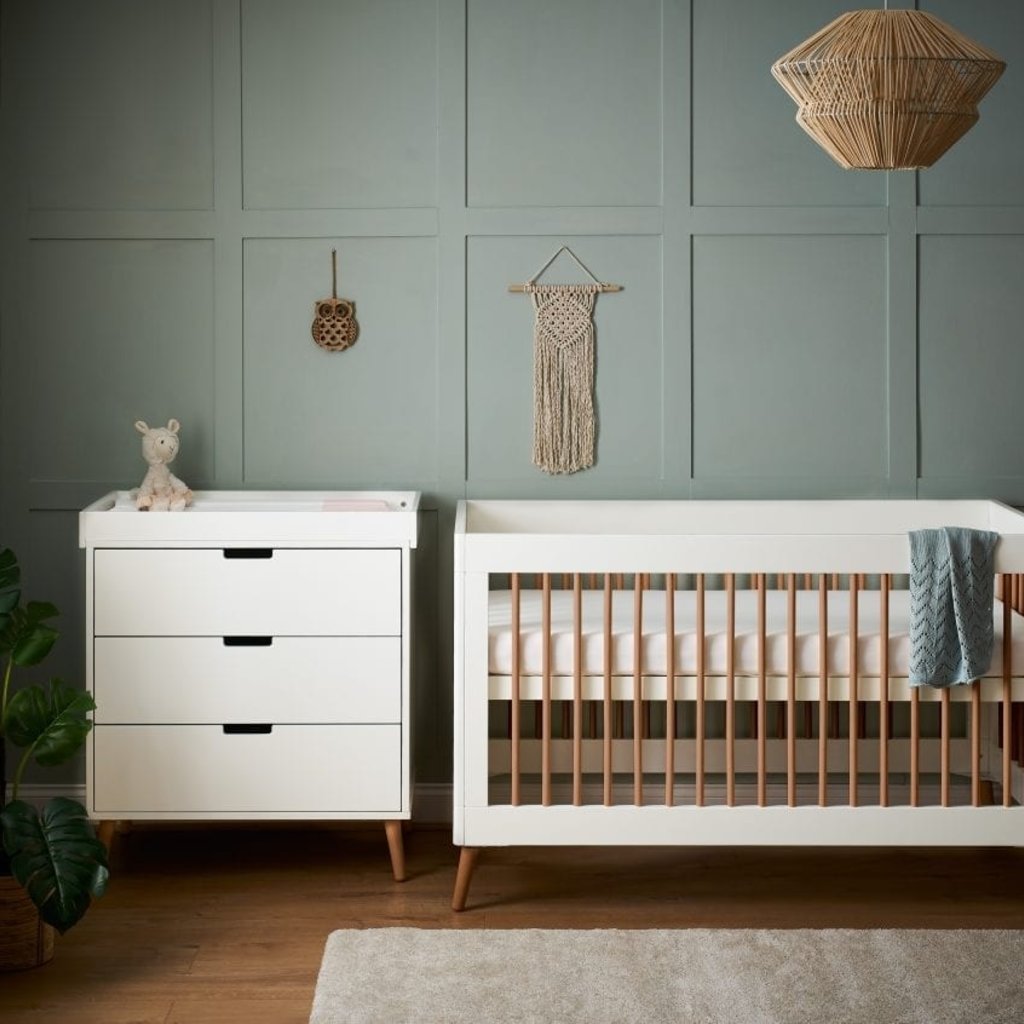 OBaby Maya 2 Piece Room Set -White/Natural -Store collection only