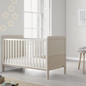 Babylo Harmony Cot Bed in Caramel - New