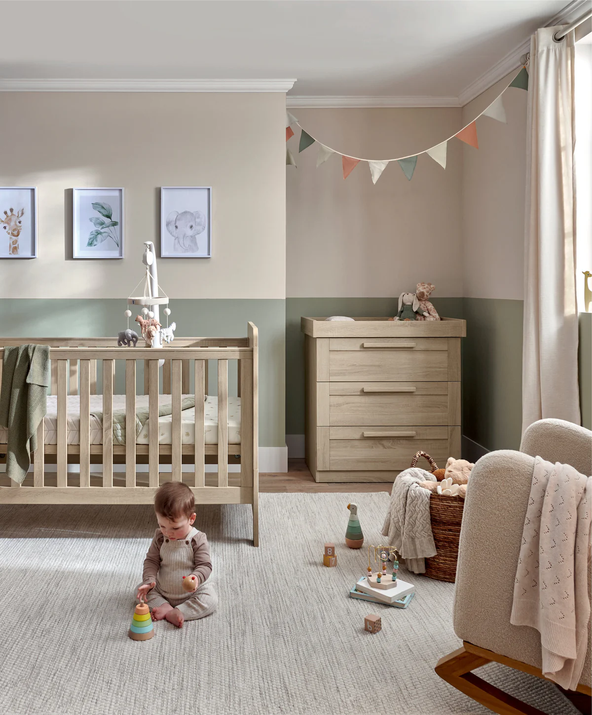 mamas-papas-furniture-sets-atlas-2-piece-nursery-furniture-set-with-adjustable-cot-to-toddler-bed-dresser-light-oak-53124332323157_1200x