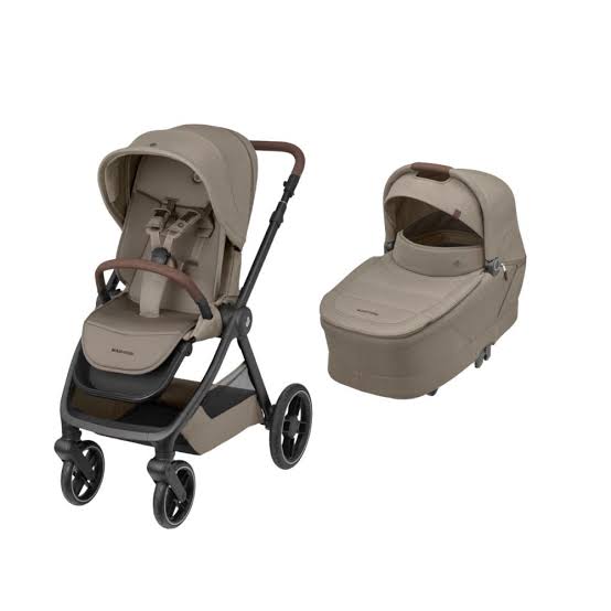 Maxi-Cosi Oxford Plus Floor Model -Clearance Price Includes adapters, Only €690.00 Ex Display